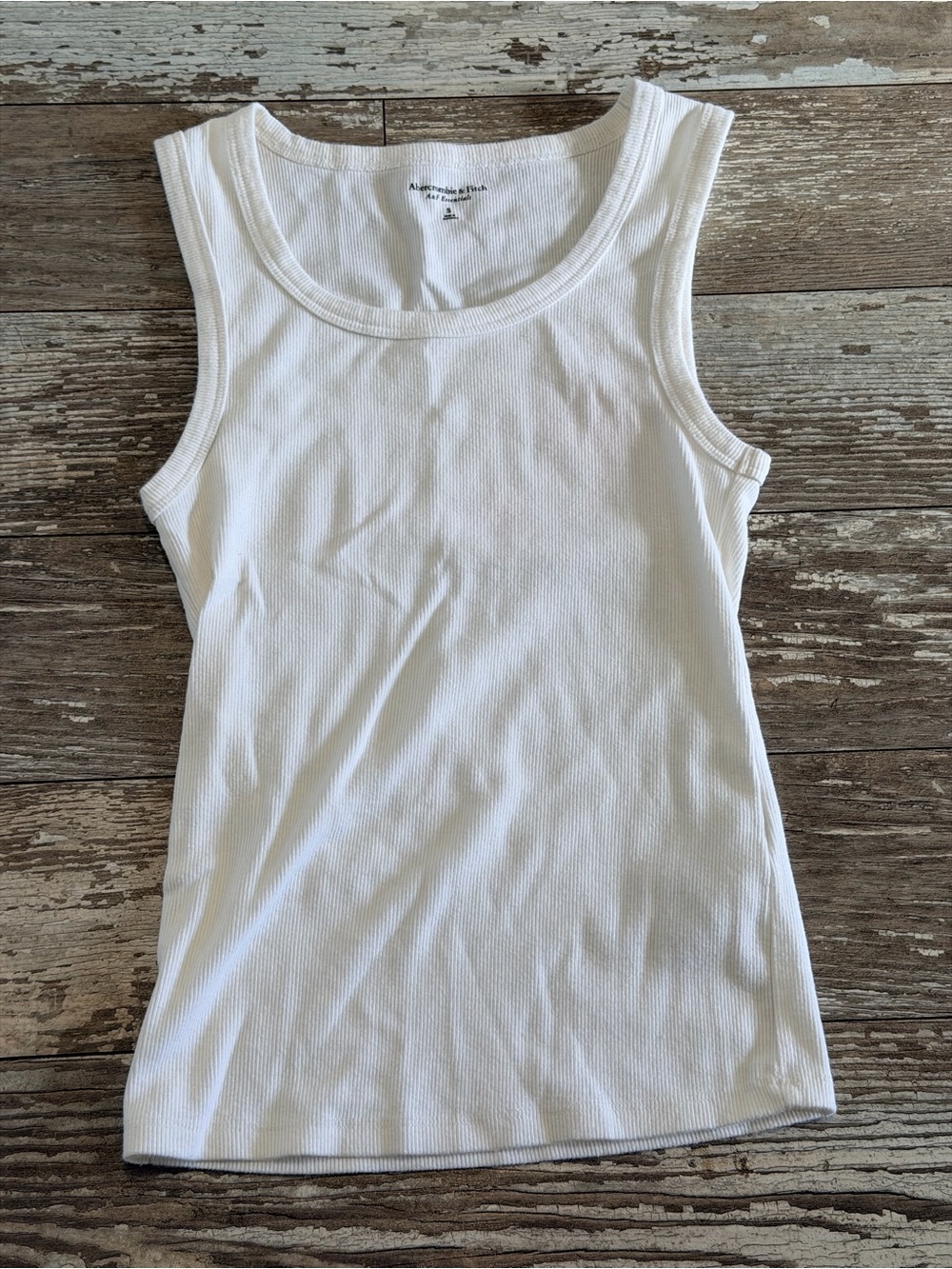 Abercrombie & Fitch White Ribbed Tank Top Size Small